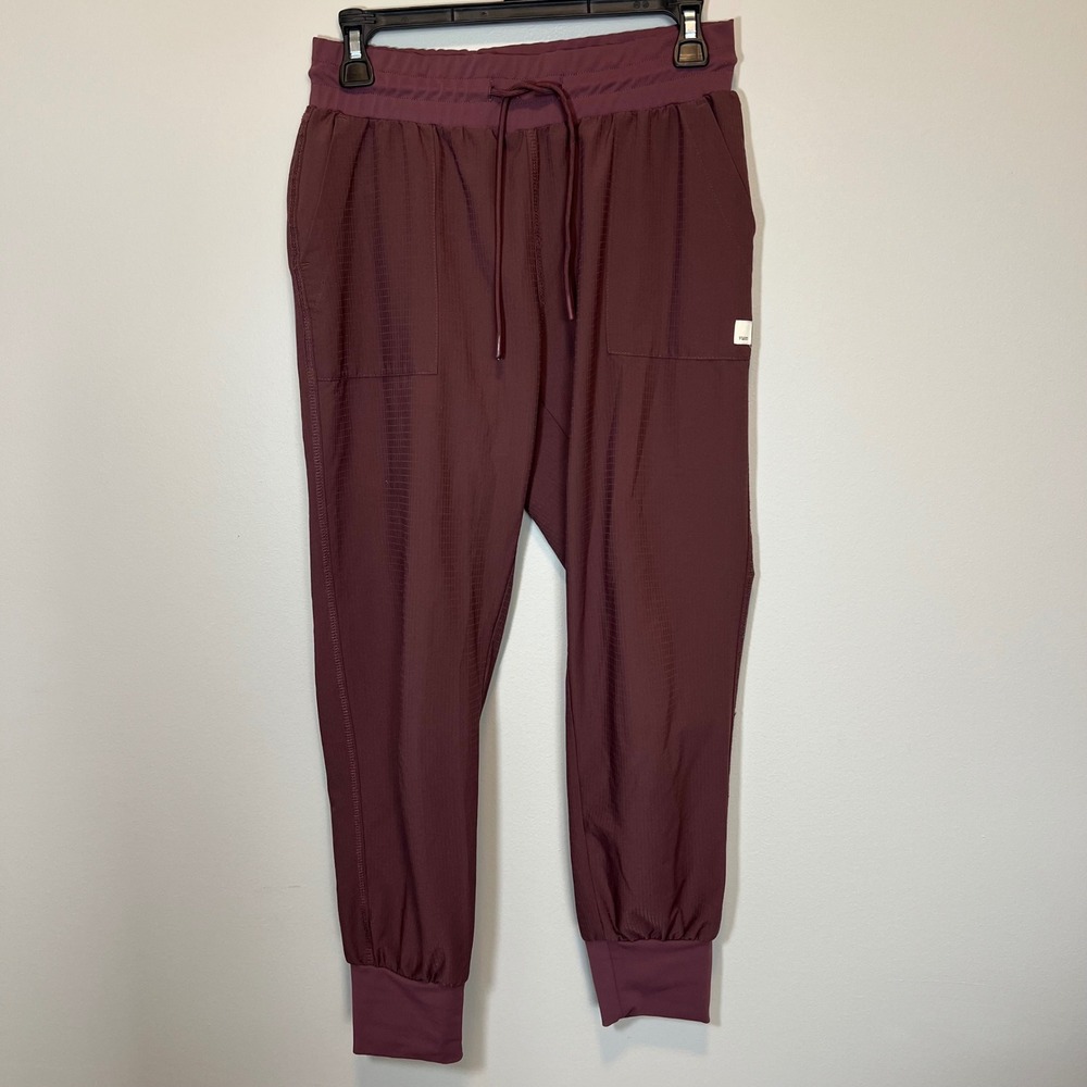 Vuori Women's Mahogany Purple Joggers Athletic Athleisure